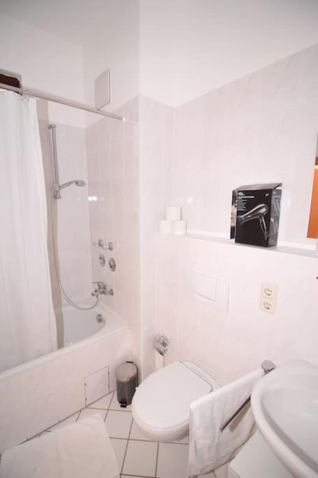 Mainhatten Apartment Frankfurt am Main Room photo