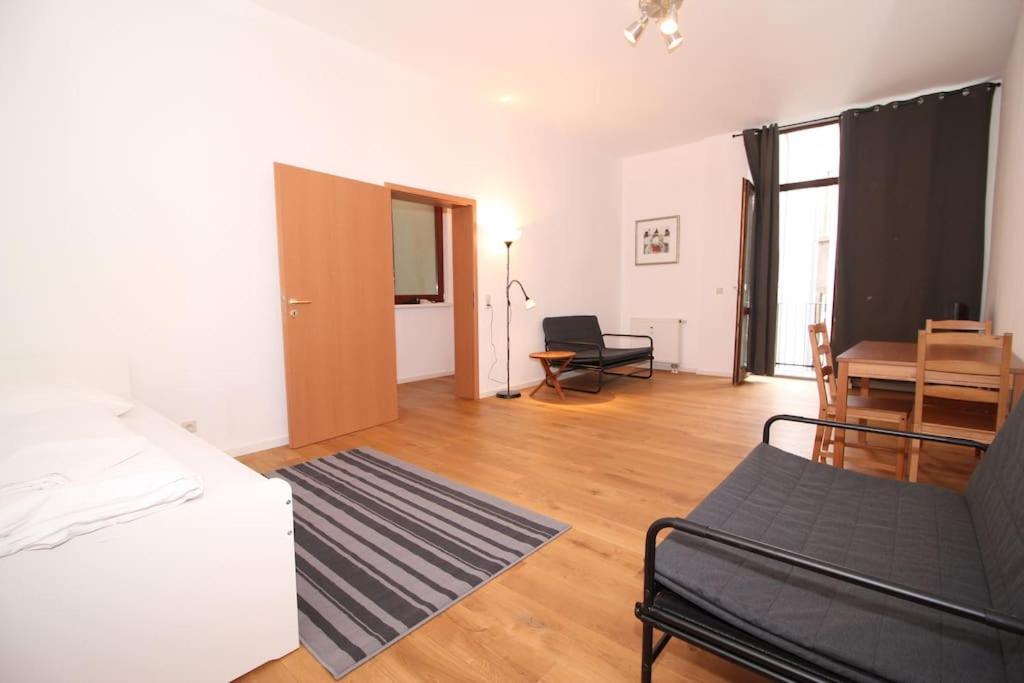Mainhatten Apartment Frankfurt am Main Room photo